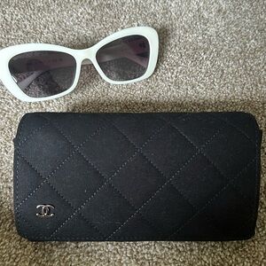 Cat Eye Sunglasses Classics White Standard